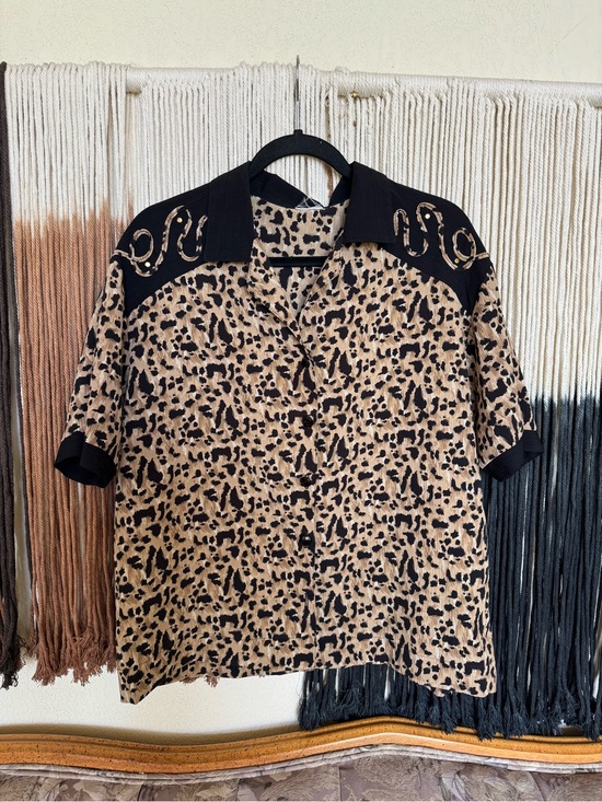 Tops - Brown + black leopard print button up shirt with black collar accent
